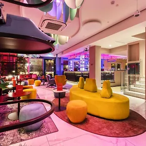 Hotel Adesso
