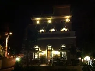 Villa Pirandello Rome Hotel